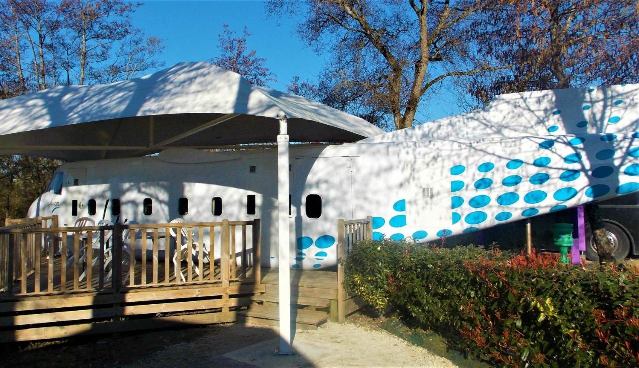 Camping Insolite Le Haut Village Saint-Michel-Chef-Chef Extérieur photo