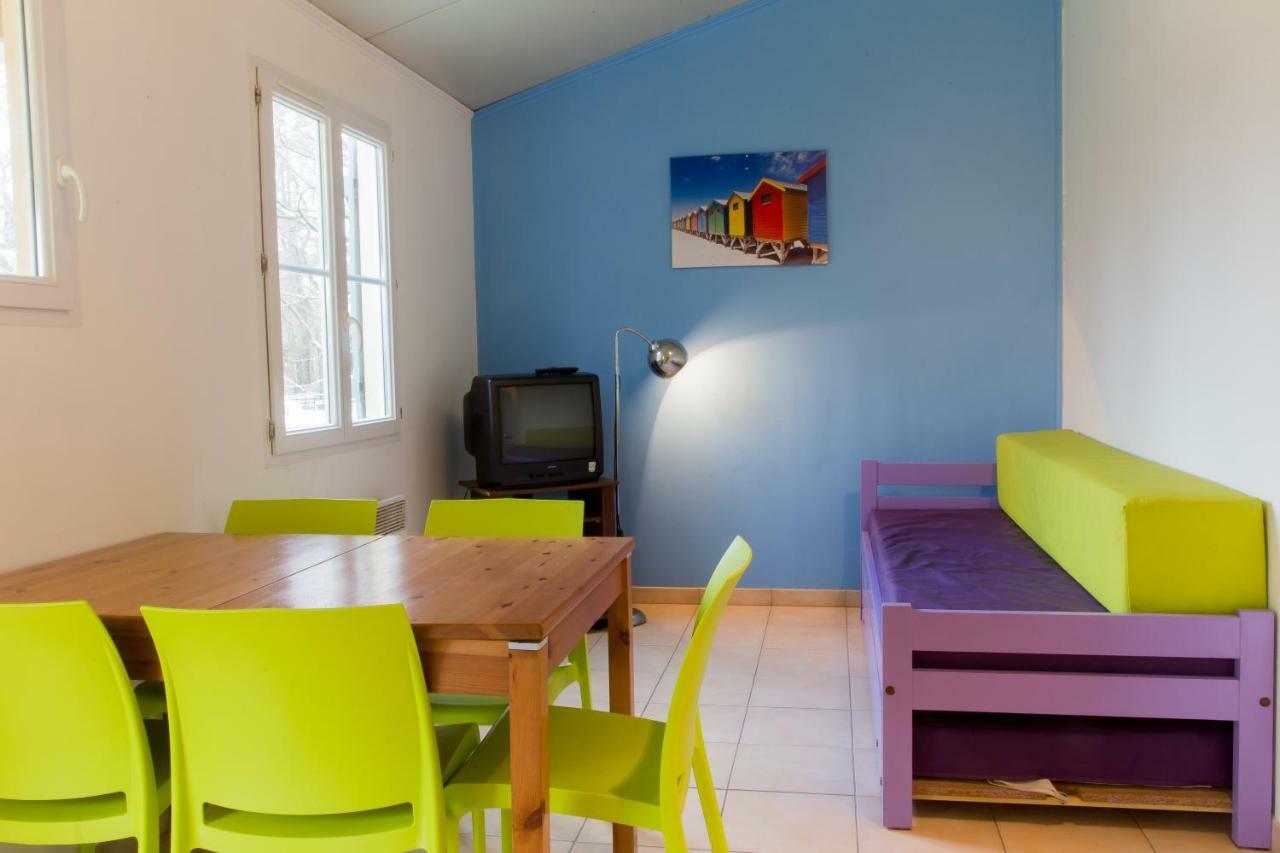 Camping Insolite Le Haut Village Saint-Michel-Chef-Chef Extérieur photo